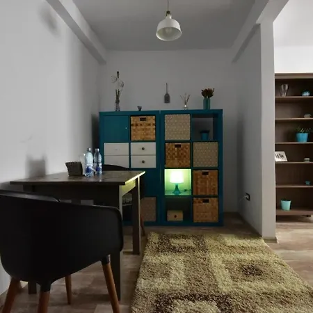 Seaside Apartment *